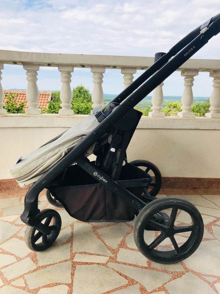 Cybex Balios S бебешка лятна количка