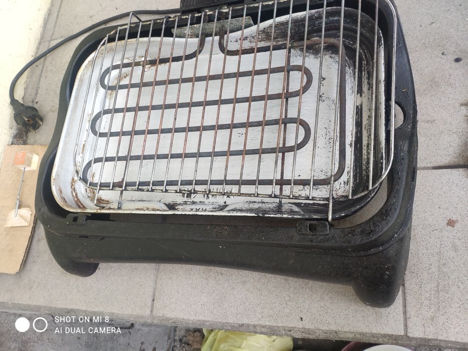 Электрогриль  для приготовления блюд