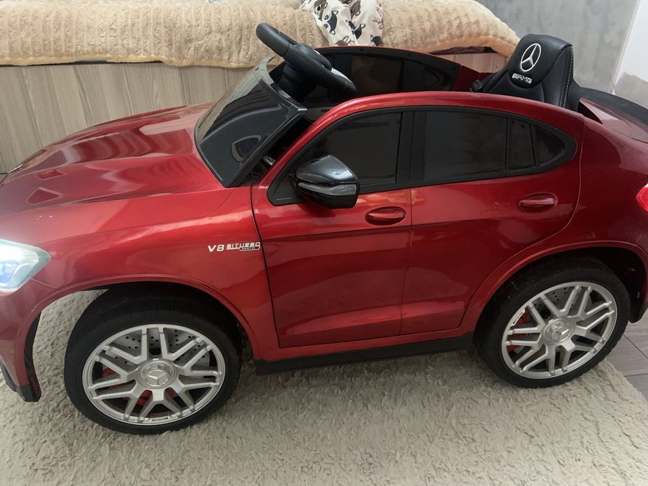 Masinuta electrica de copii