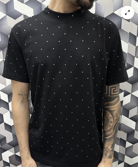 Tricouri cu Ștrasuri/Pietricele! Calitate superioara!