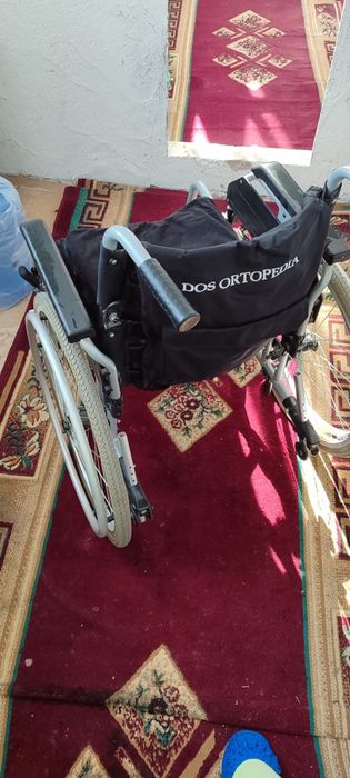 Инвалидная коляска