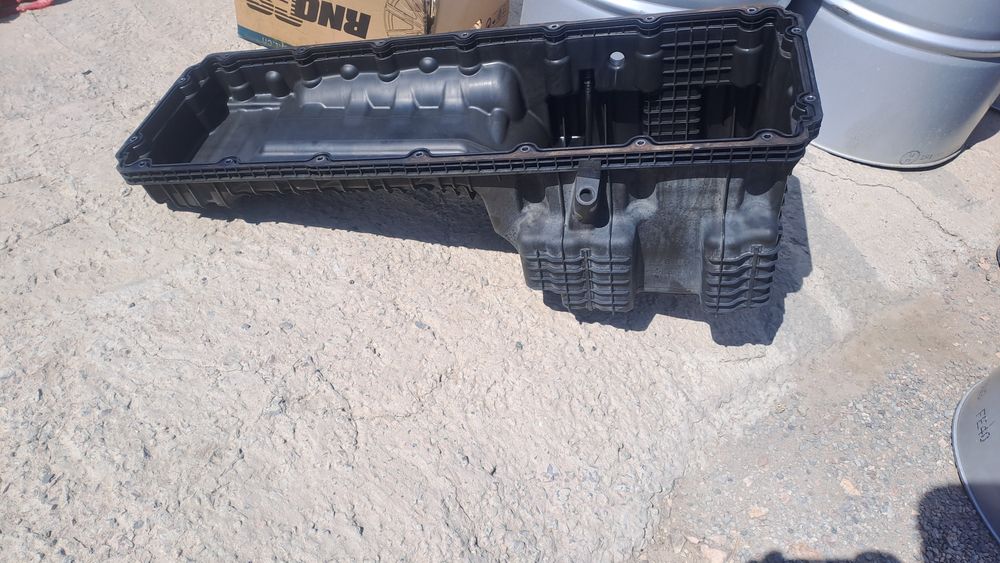 Продам  паддон  Двс Актрос мп4 мп4