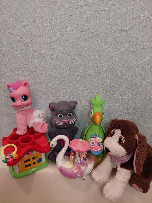 Продаются игрушки в отличном состоянии от 3000 до 4500.