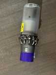 Dyson V10 corp aspirator plus acumulator original
