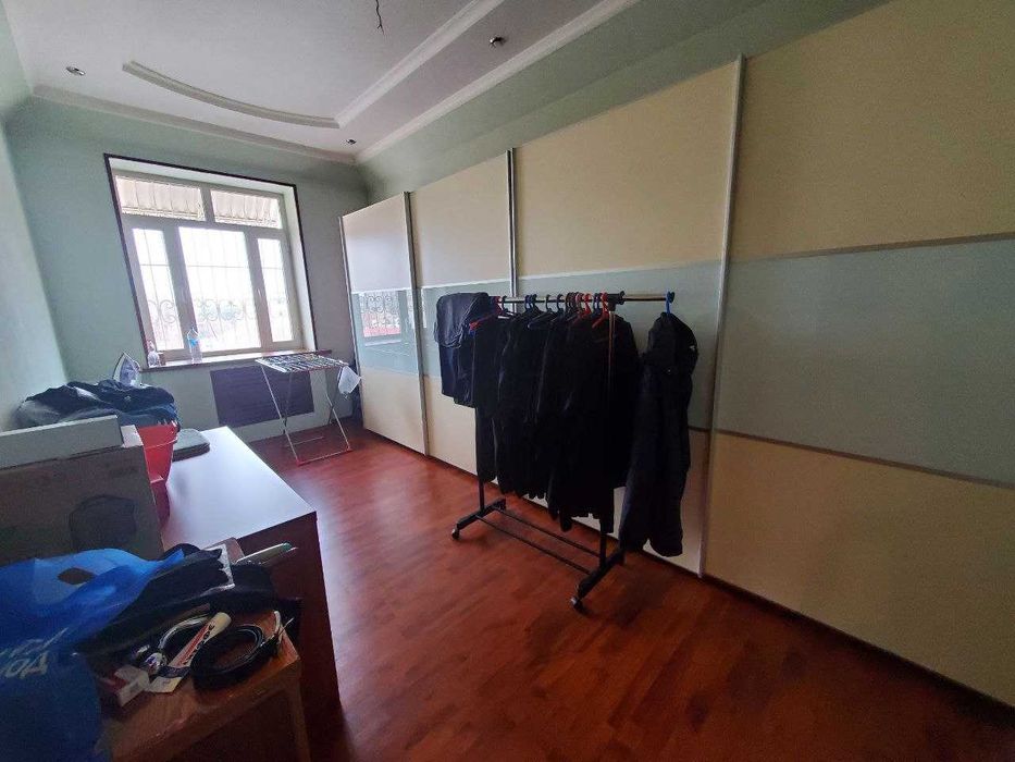 4комнатная квартира 162м2 метро Хамида Олимжана кирпич лифт спецпланКС