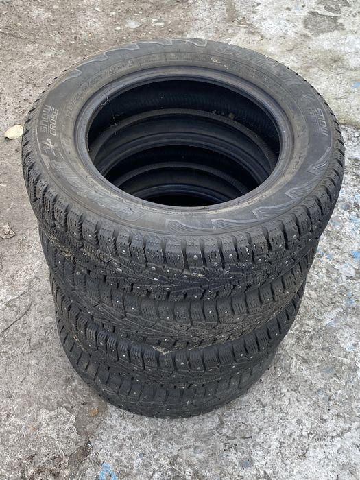 Зимние шины R14 в хорошем состоянии
