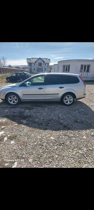 Proprietar vand ford focus 1.6 disel