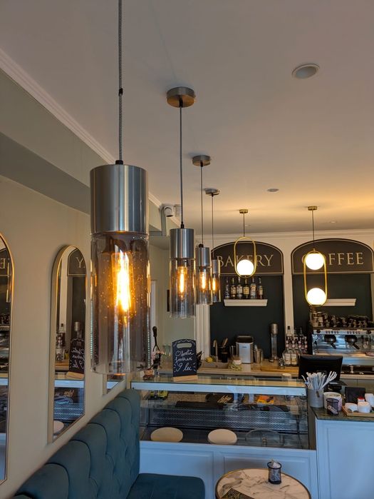 Lustre pendul metal si sticla