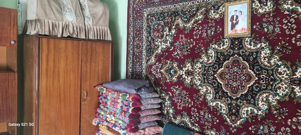 Сдаю комнату в общем дворе