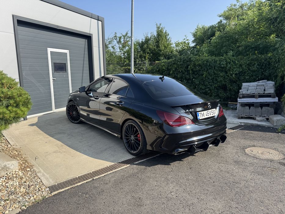 Mercedes CLA 45 AMG