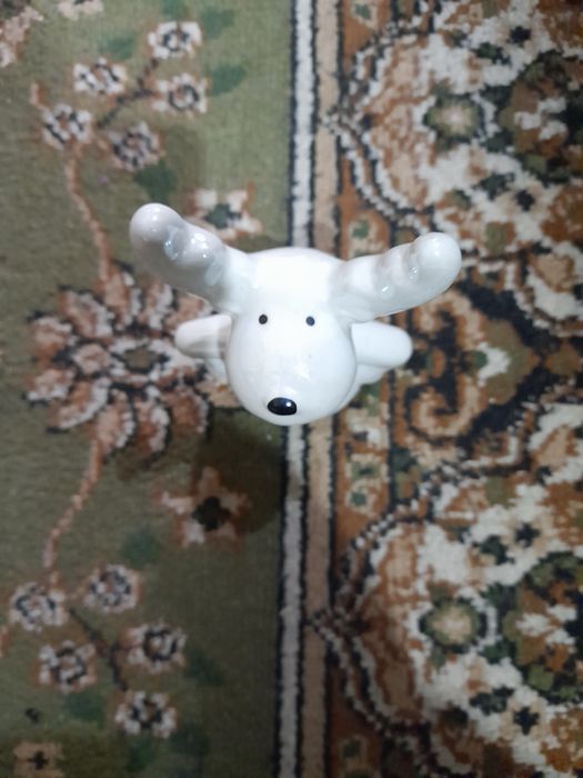 Срочно. Советская, фарфоровая фигурка" олень", 1шт и соломка 1шт