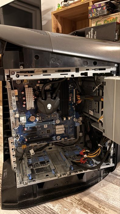 Barebone Alienware Aurora R10 Ryzen Edition