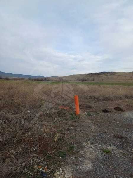 Парцел УПИ за жилищно строителство в Банево 77226