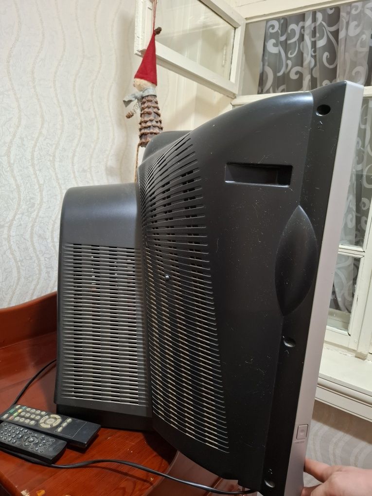 Телевизор LG Ultra slim