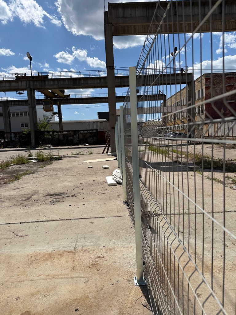 Дава се под наем Склад в Русе, Здравец Изток - 20000 кв.м за 1020 € - Снимка #4