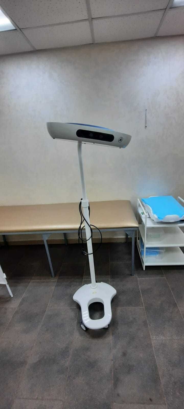 Лампа фототерапии для лечения желтушки новорожденных