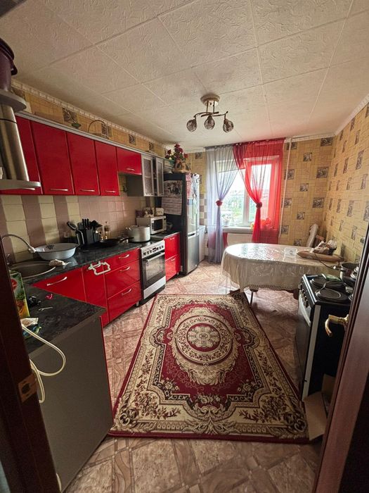 Продам 3х комнатную улучшенную квартиру