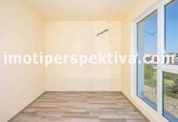 Продава се Двустаен апартамент в Пловдив, Беломорски - 65 кв.м за 1585 €/кв.м - Снимка #1