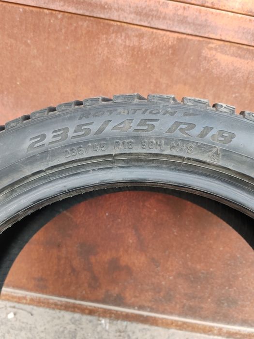 Шина Зимняя Кыстык балон 235*45*R18 Pirelli