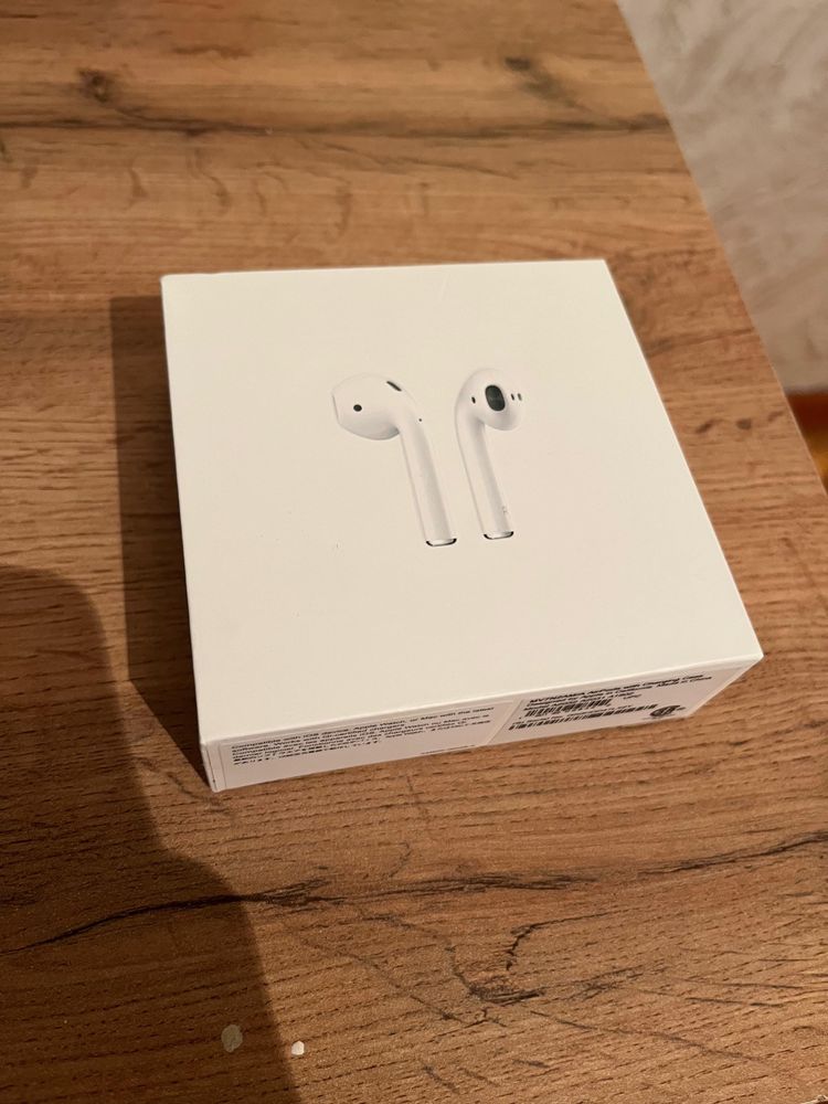 Air pods 1 на хорошем состояние