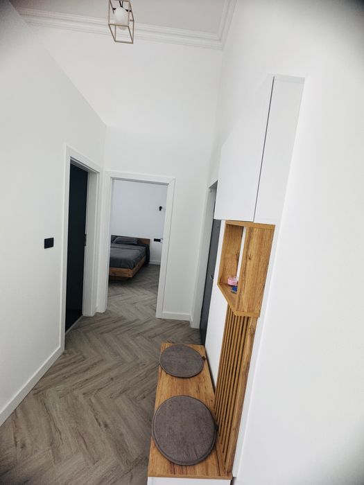 Inchiriez apartament 2 camere in regim hotelier