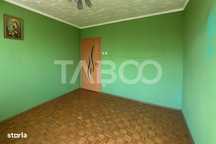 Apartament de vanzare decomandat 2 camere cu balcon zona Strand Sibiu