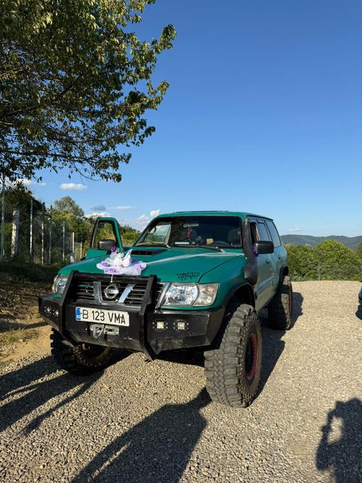 Vând sau schimb Nissan patrol y61 lung swap bmw