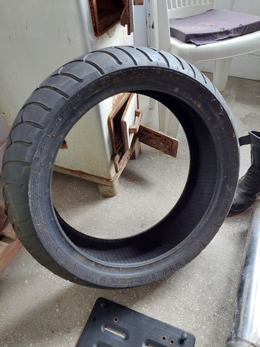 Vand echipament moto