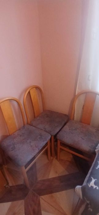 Scaune de Lemn in Stock x40 bucati