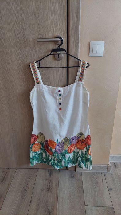 Страхотни нови рокли, размер 42