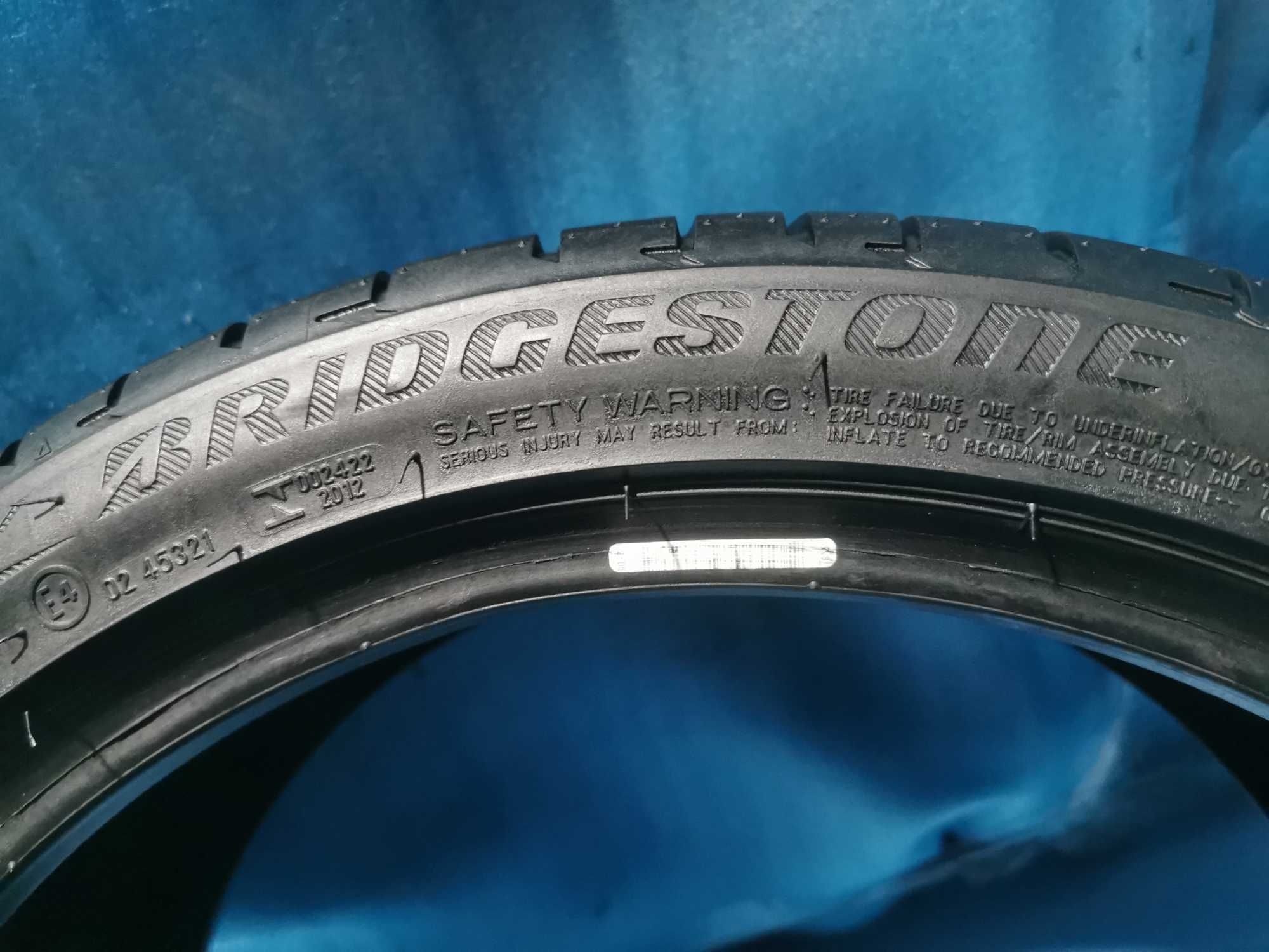 245 35 18 bridgestone runflat 2 buc