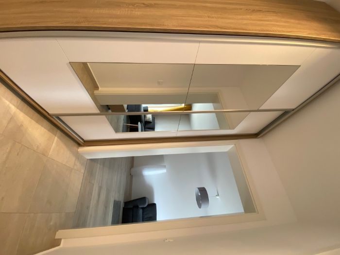 Cazare regim hotelier Brasov – 2 camere, Coresi Mall (ALENI 1)