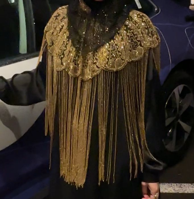 Дубайский кейп (ручная работа)