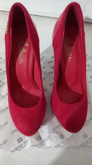 Продам туфли женские