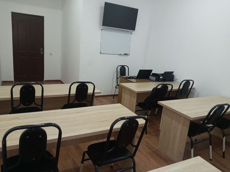Oʻquv markaz uchun sifatli parta va stullar