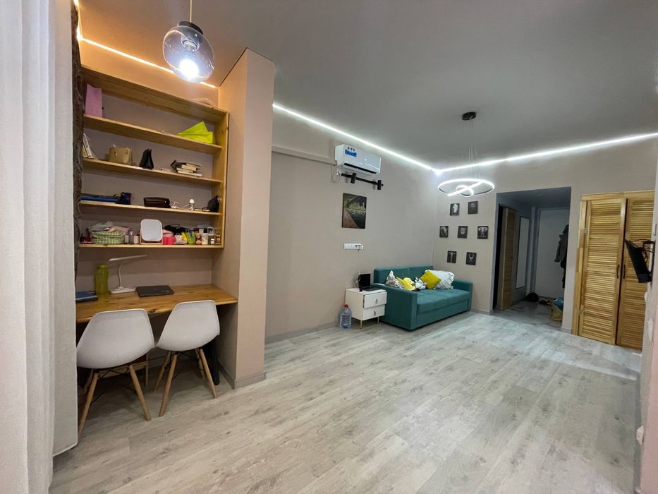 Ищем девушку на подселение