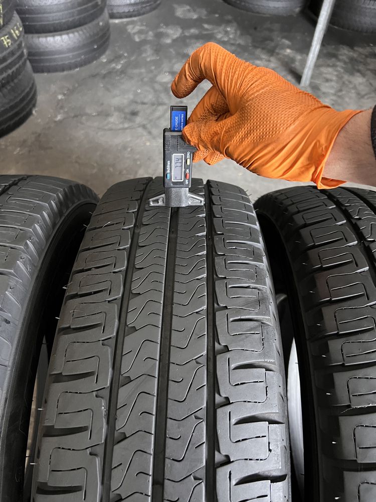 4 anvelope ca NOI 225/75/16 C , Michelin , 8 mm