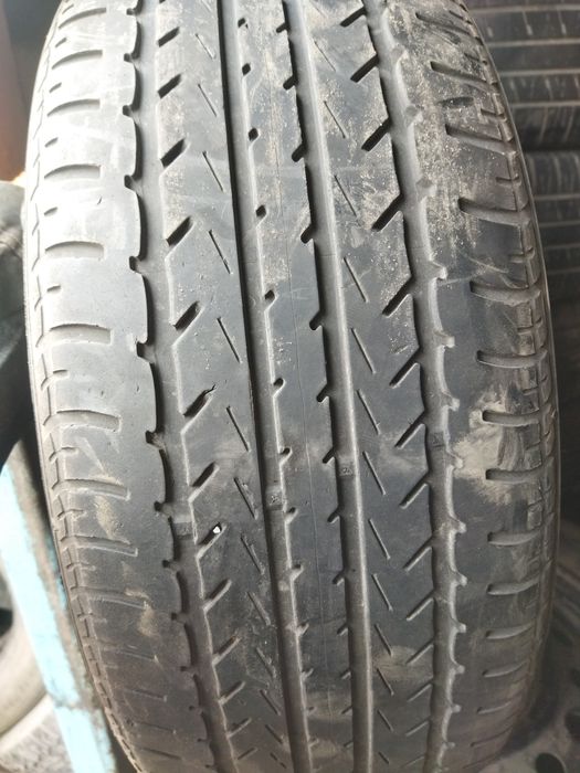 1 шина Goodyear 215/50/17 летняя