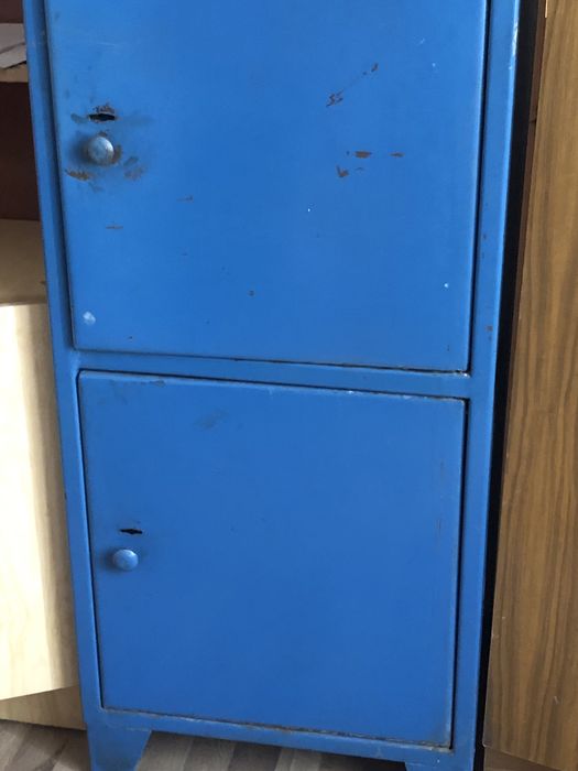 Продаю сейфы б/у.