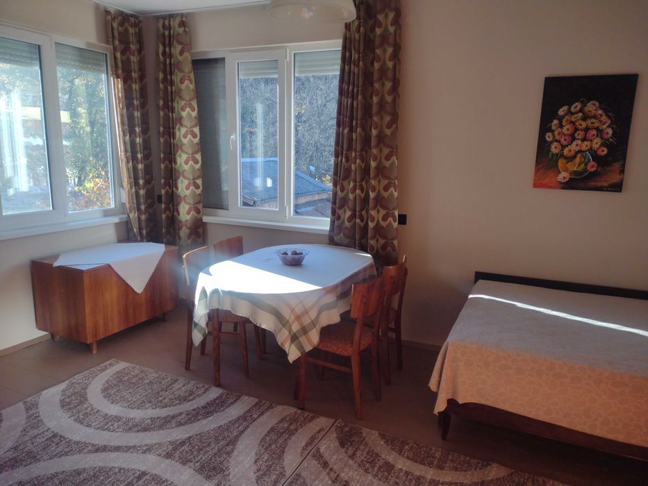 Продавам къща гр.Плачковци