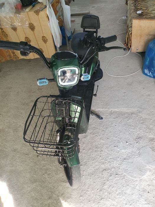 Скутер сотилади DRONGO
