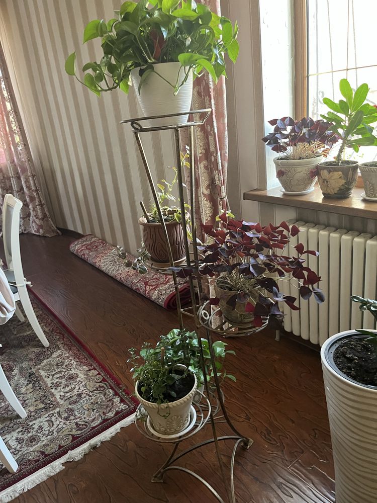 Подставка для цветов