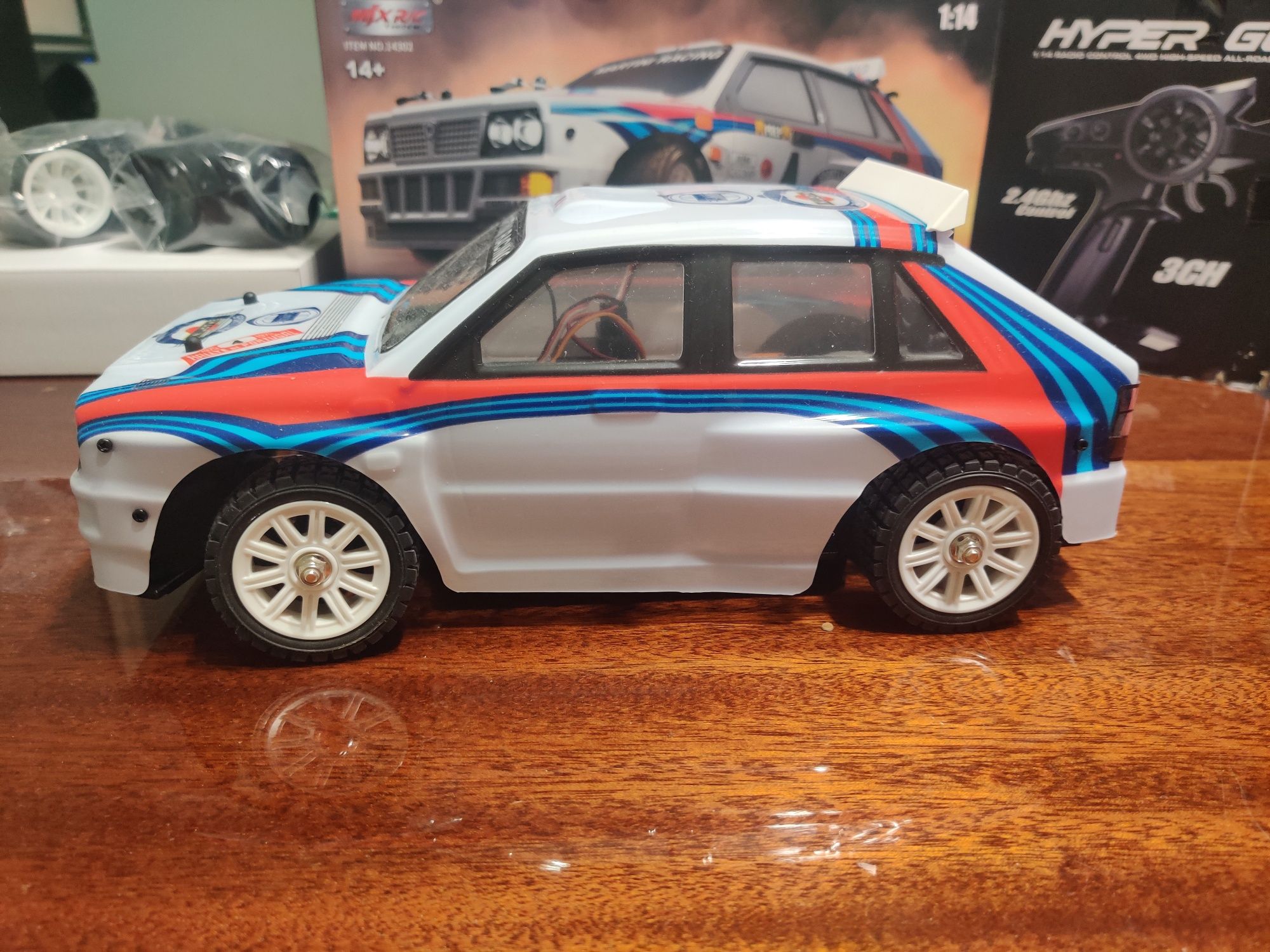 MJX 14302 RC количка