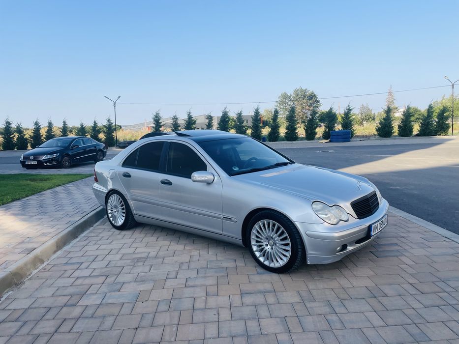 Vand Mercesdes c 200