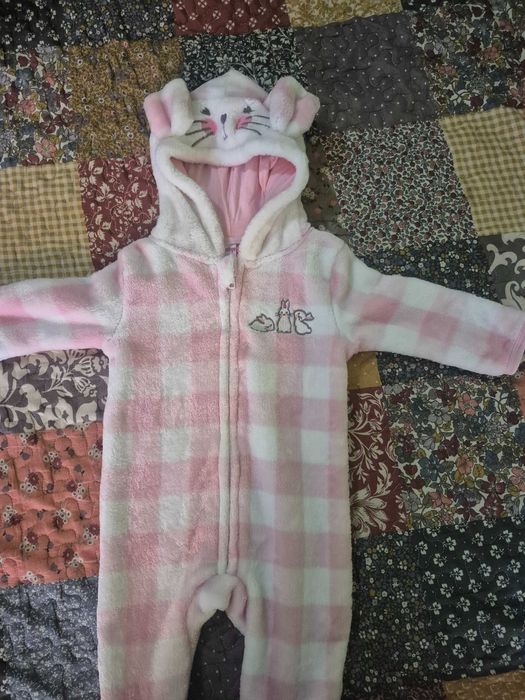 Salopeta fetite noua marimea 3-6luni