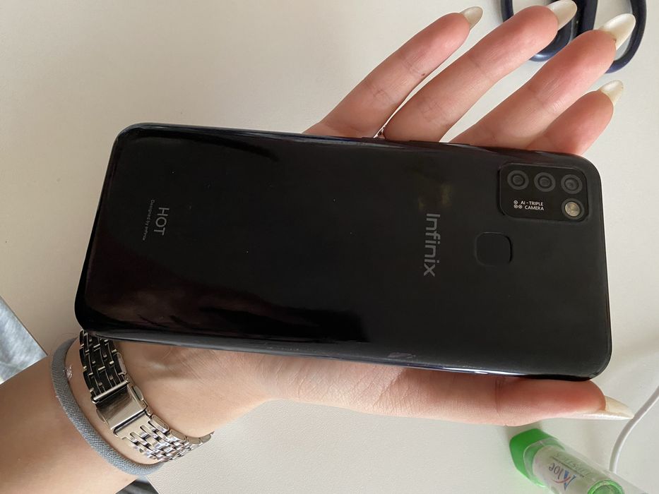 Infinix not 10 lite  2/32 гб Продам телефон б/у .