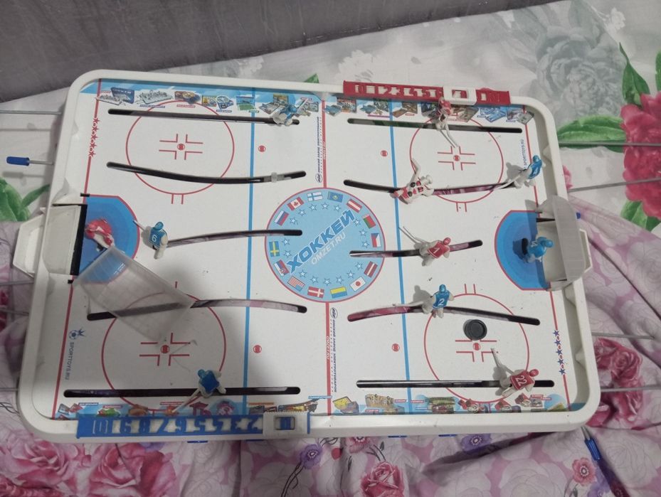 Продам настольный хоккей