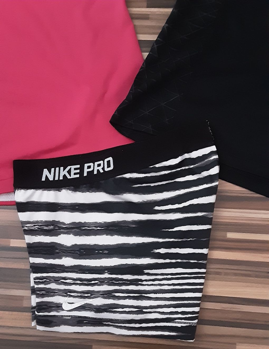(S) NIKE PRO оригинални клин(19лв) тениски (25лв)