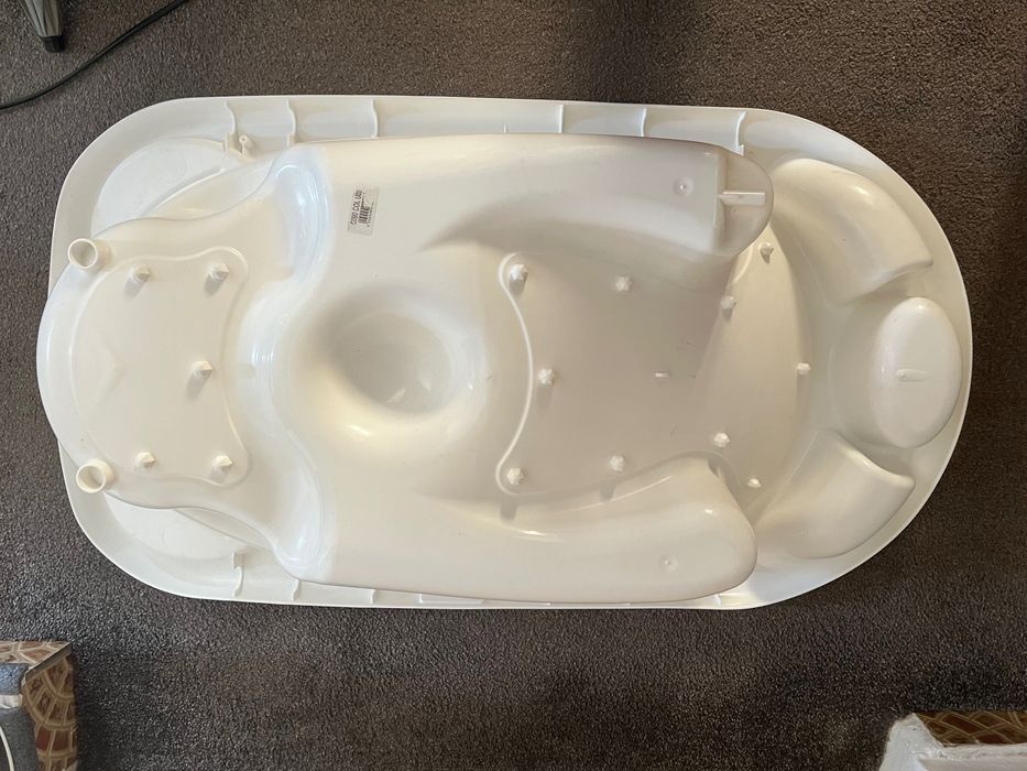 Cădiță cu forma anatomică Baby Bagno Cam