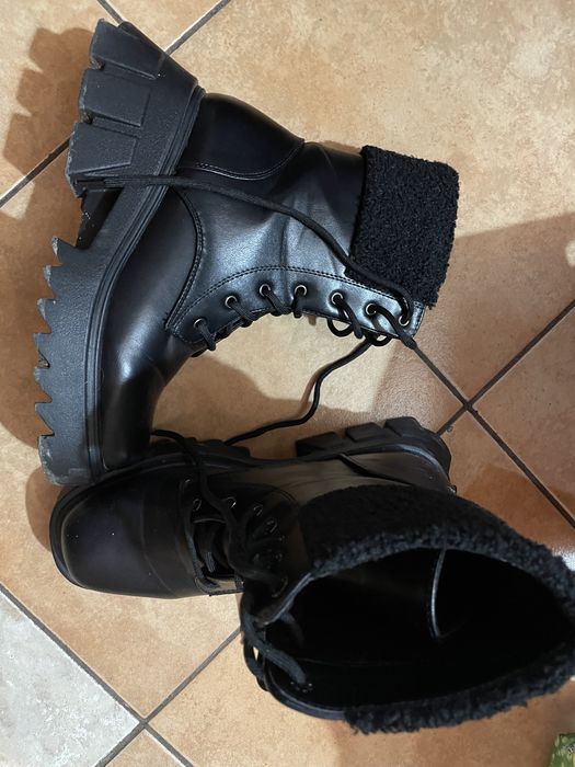 Ghete.   Dama     38